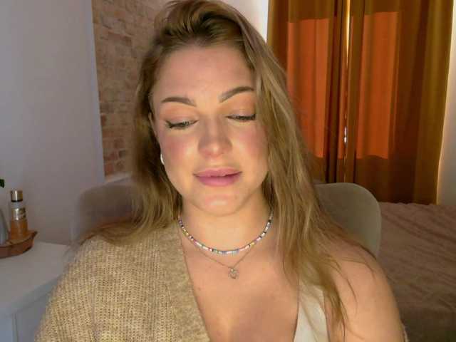 LilyTop live cam on BongaCams