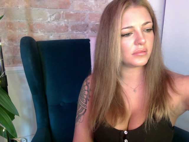 LilyTop