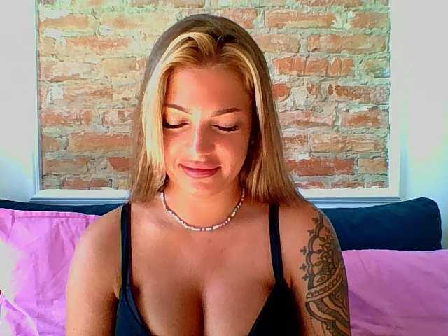 LilyTop live cam