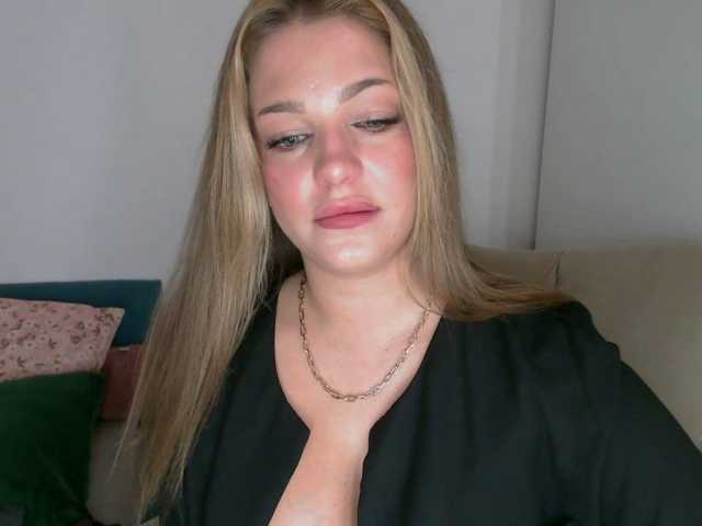 LilyTop live cam on BongaCams