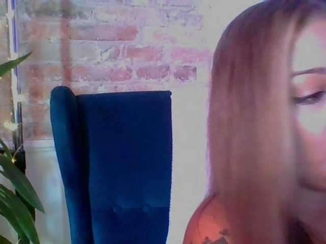 LilyTop