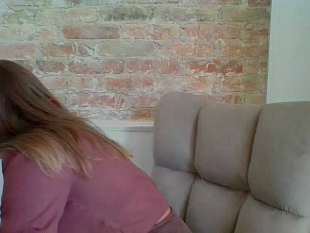 LilyTop live cam on BongaCams