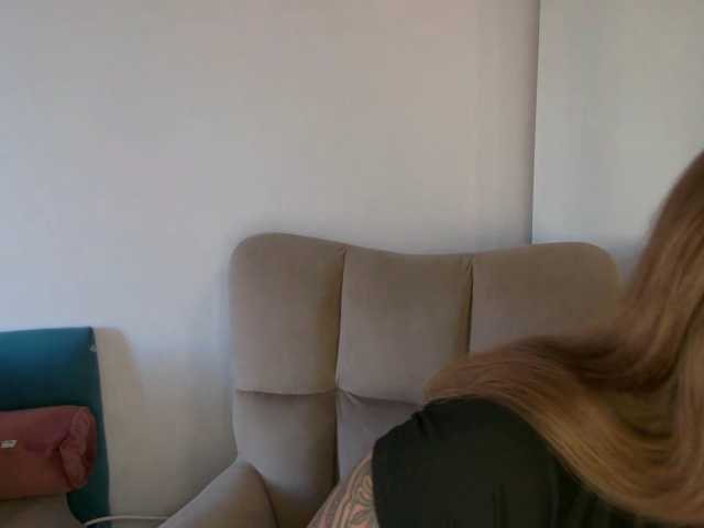 LilyTop
