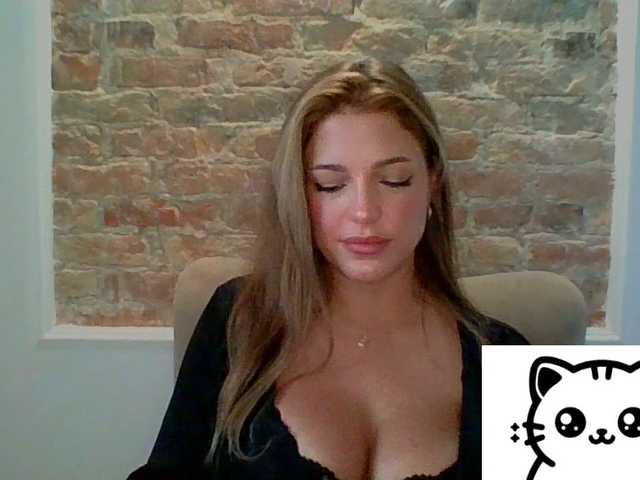 LilyTop live webcam show