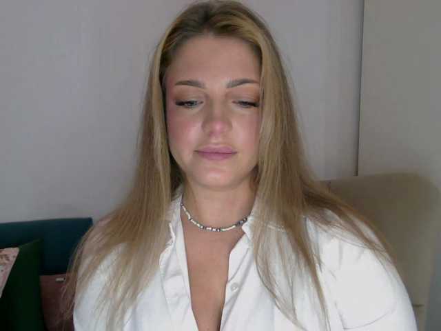 LilyTop live cam on BongaCams