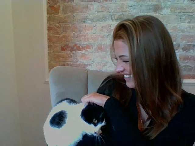 LilyTop live webcam show