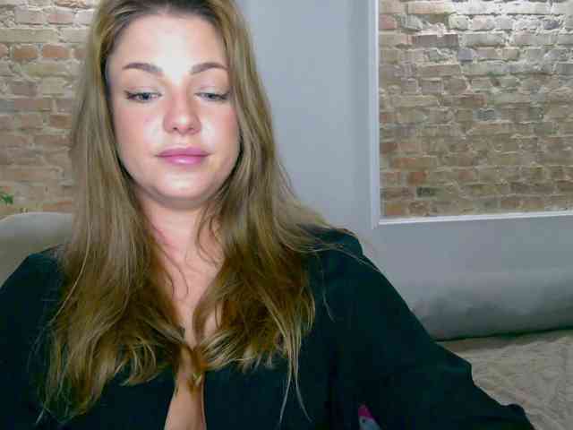 LilyTop