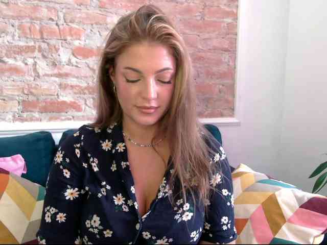 LilyTop