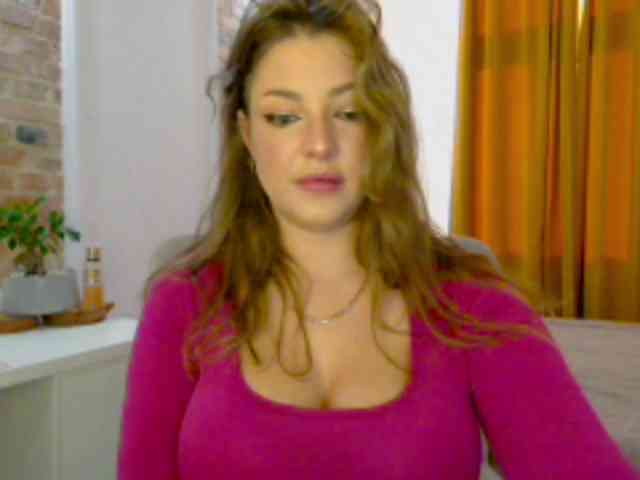 Model: LilyTop