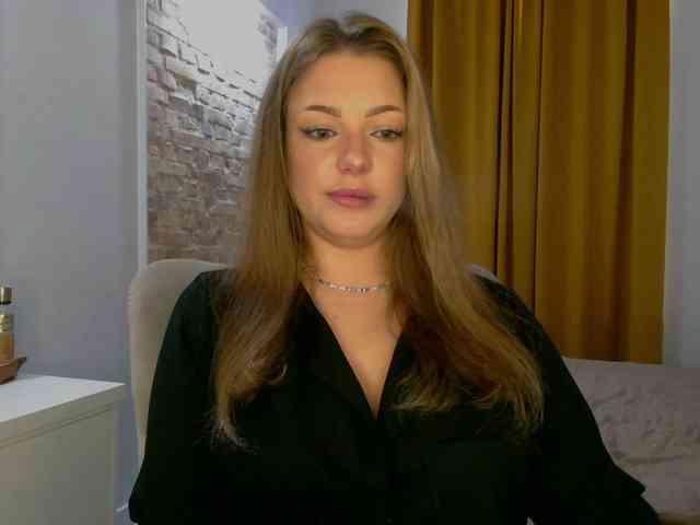 Model: LilyTop