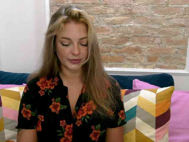 LilyTop