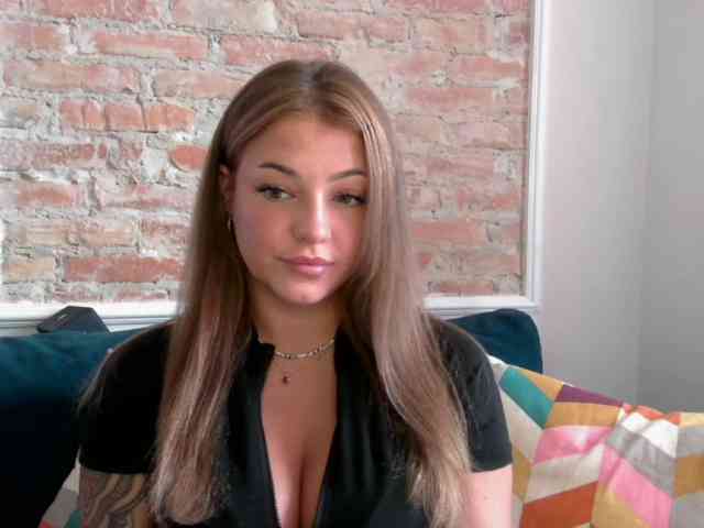 LilyTop