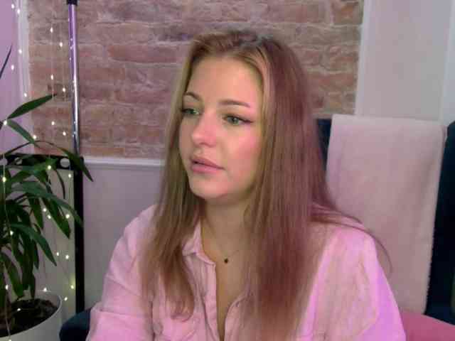 LilyTop