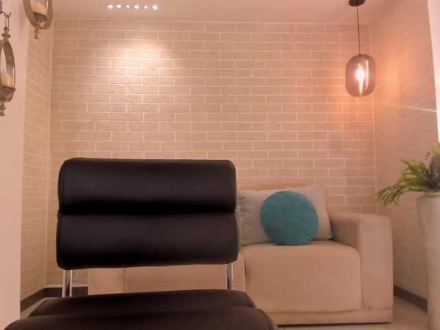 BellaThompson live cam on BongaCams