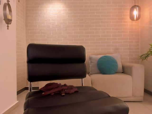 BellaThompson live cam on BongaCams