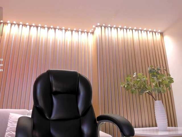 BellaThompson live cam on BongaCams