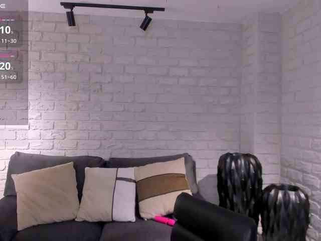 BellaThompson webcam