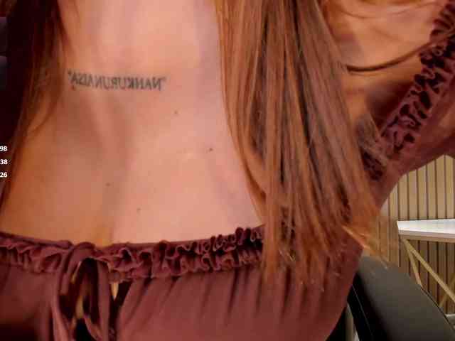 BellaThompson webcam