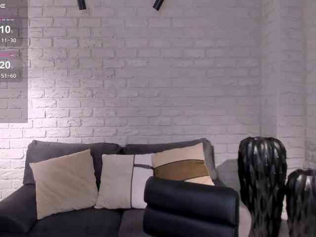 BellaThompson webcam