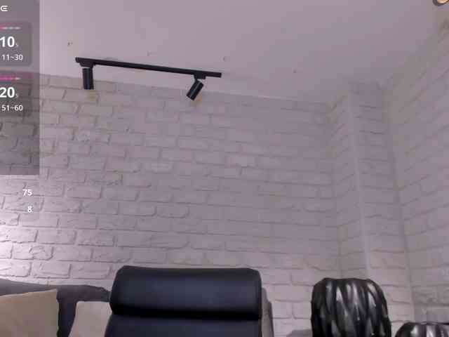 BellaThompson webcam
