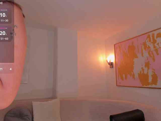 BellaThompson webcam