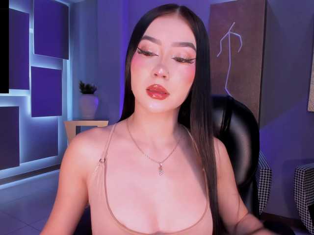 BriannaFox1's BongaCams show and profile