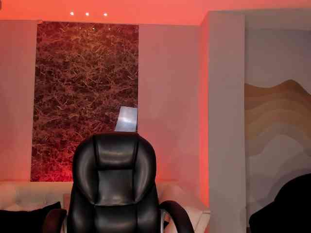 BriannaFox1 webcam
