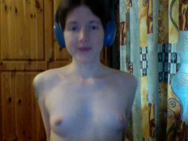 Purple-cat55 webcam