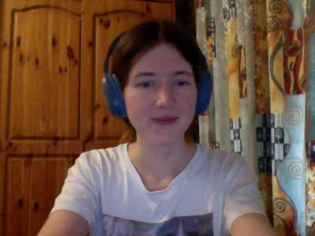 Purple-cat55 webcam