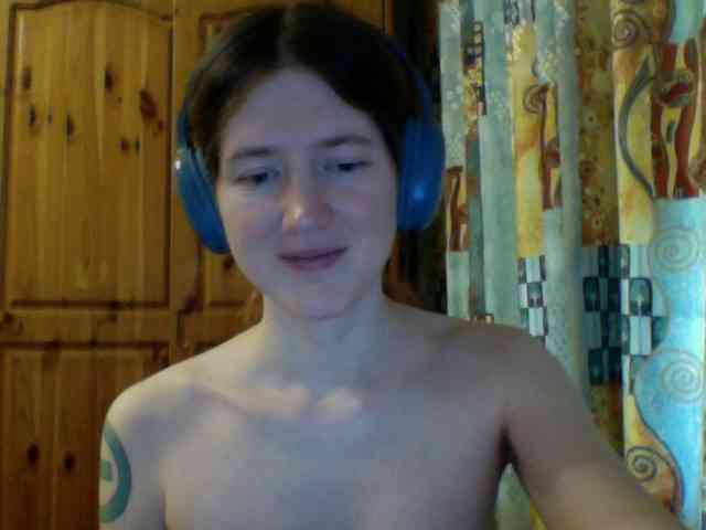 Purple-cat55 webcam