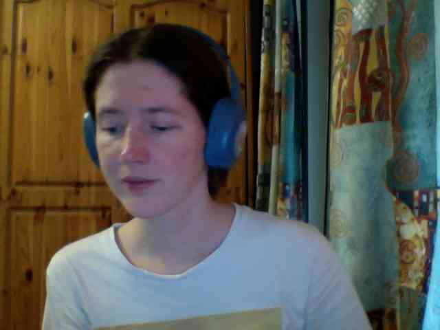Purple-cat55 webcam