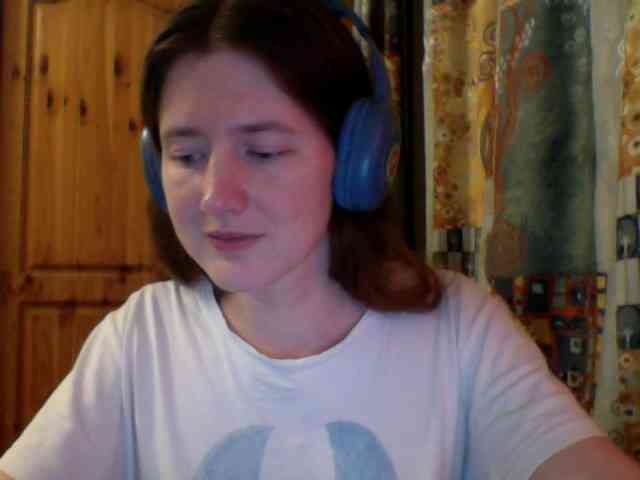 Purple-cat55 webcam