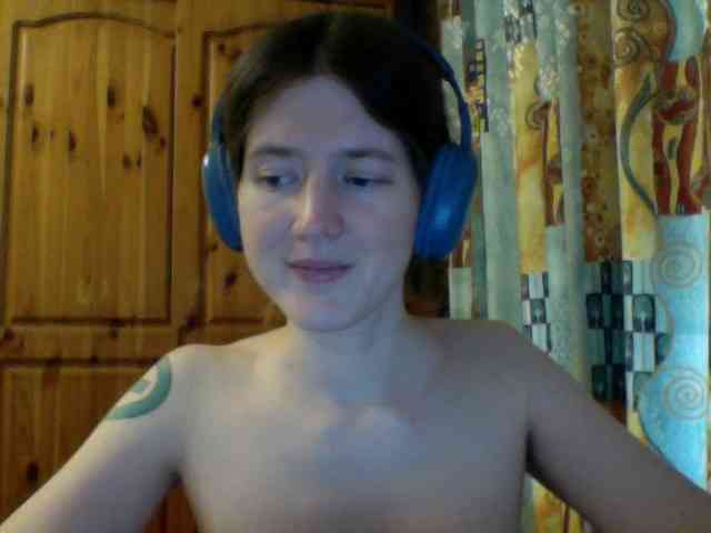 Purple-cat55 webcam