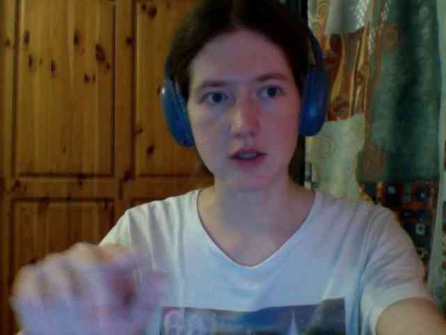 Purple-cat55 webcam