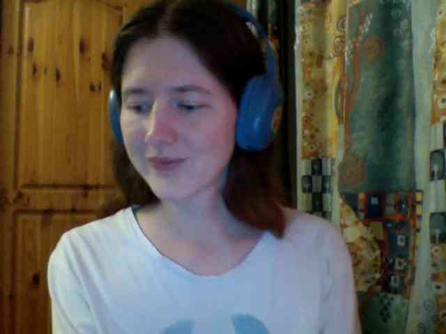 Purple-cat55 webcam
