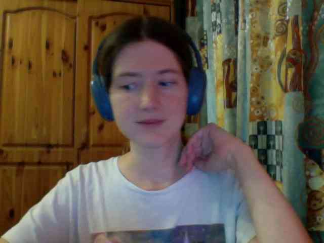 Purple-cat55 webcam