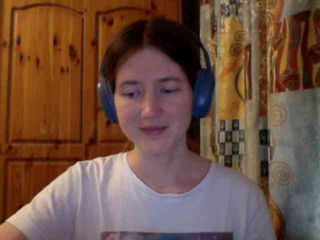 Purple-cat55 webcam