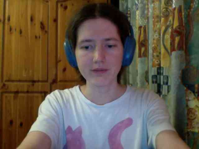 Purple-cat55 webcam