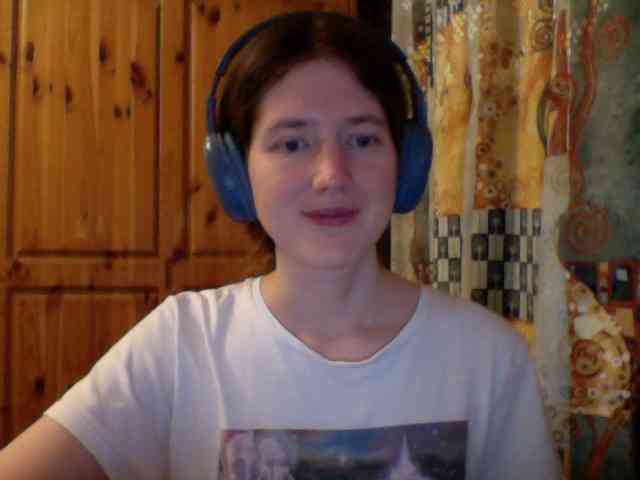 Purple-cat55 webcam