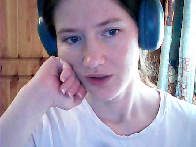 Purple-cat55 webcam