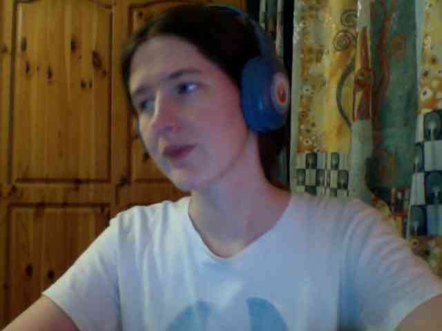 Purple-cat55 webcam
