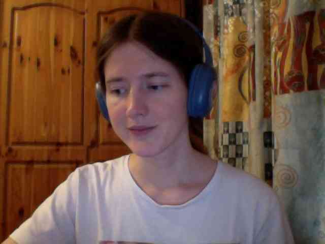 Purple-cat55 webcam