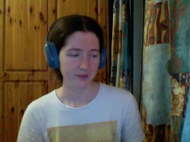 Purple-cat55 webcam