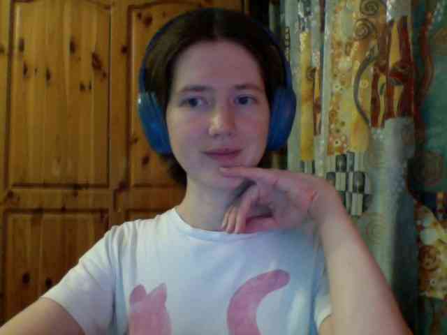 Purple-cat55 webcam