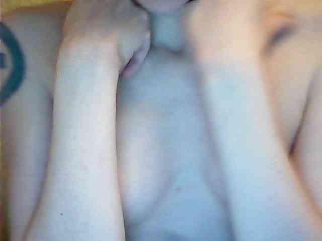 Purple-cat55 webcam