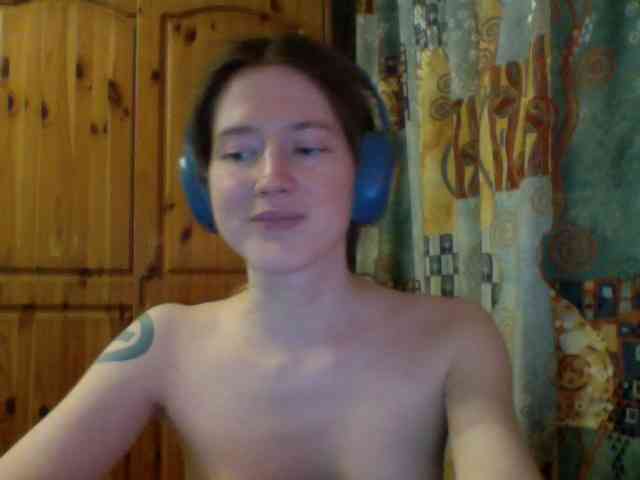 Purple-cat55 webcam
