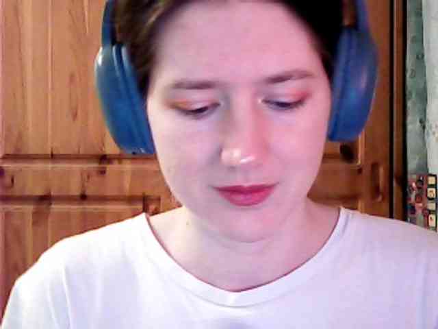 Purple-cat55 webcam