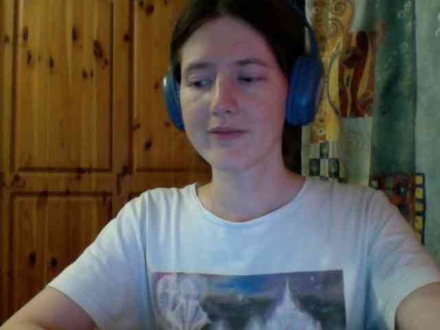 Purple-cat55 webcam