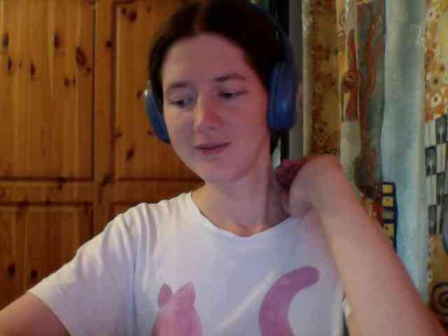 Purple-cat55 webcam