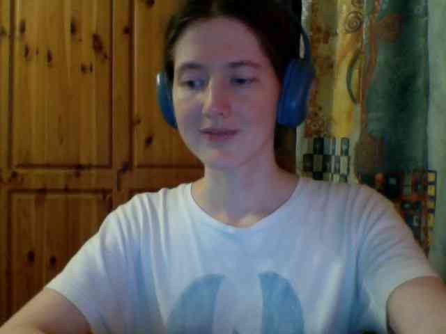 Purple-cat55 webcam